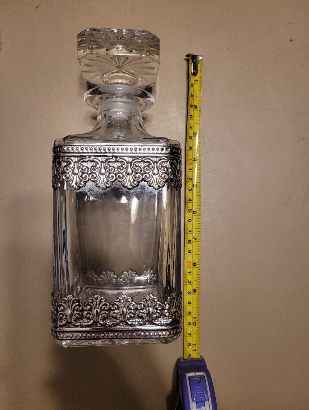 Vintage Glass Decanter with Ornate Silver Metal Overlay. - Picture 6 of 9